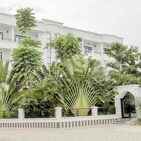 Hotel Kangaroo Бужумбура Екстериор снимка