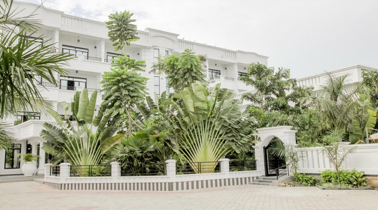 Hotel Kangaroo Бужумбура Екстериор снимка